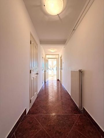 Kiadó újszerű állapotú lakás - Győr - Fotó 5