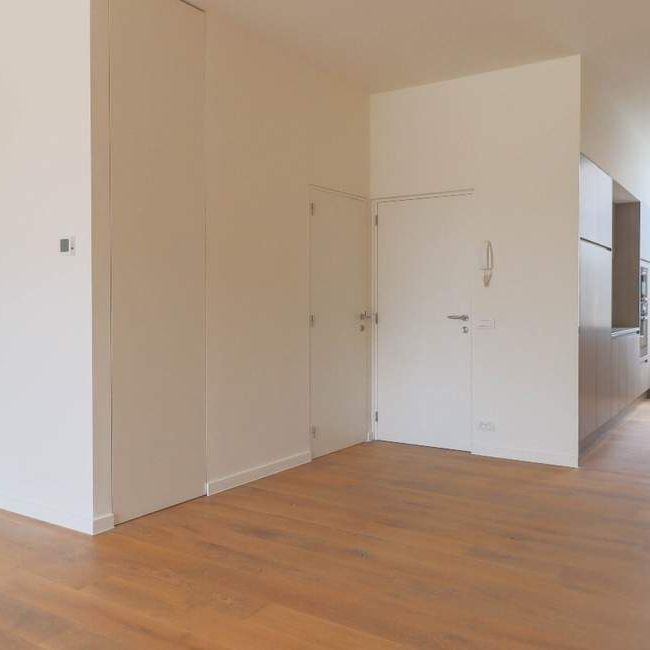 Appartement te huur in Wevelgem voor € 1.150 met 2 slaapkamers - Photo 1