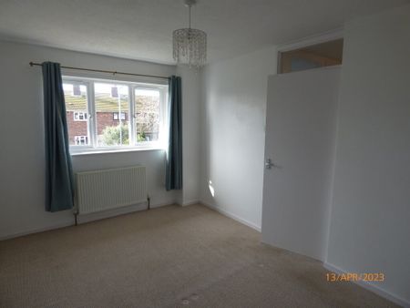 Nuffield Close, Gorleston - Photo 3