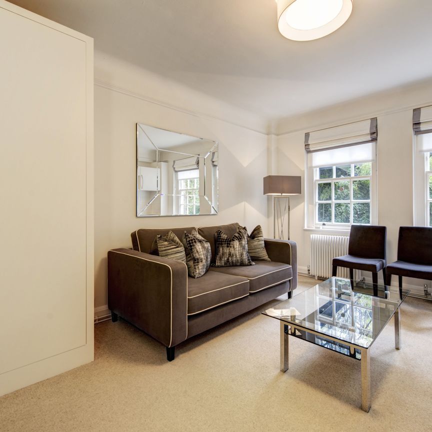 Fulham Road, South Kensington, SW3 6SH, London - Photo 1