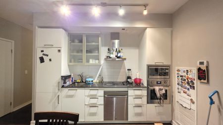 For Lease - 12 YORK Street Unit# 1704, Toronto, Ontario - Photo 4