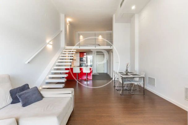 Loft de alquiler en C/ de la Creu Roja, Vara de Quart - Photo 1