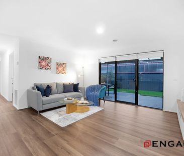 ✨ Family home with all the convenience at your door step! ✨ - Photo 2