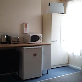 House share to rent - Photo 4