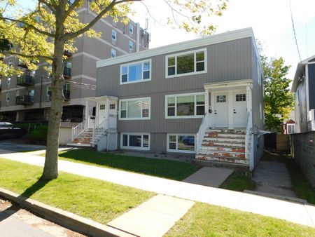 FOR RENT – 6468 Summit Street, Halifax, Nova Scotia - Photo 2