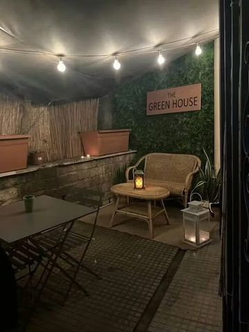 Via Raffaele de Cesare, Rome, Lazio 00179 - Photo 2