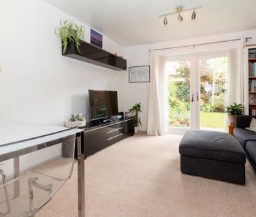 2 bedroom terraced house to rent - Photo 3