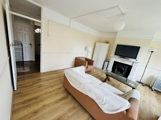 3 bedroom apartment to rent - Photo 1