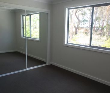 Modern Town House - Photo 4