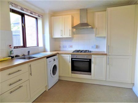 2 bedroom terraced house to rent - Photo 5