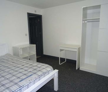 Pershore Place, Cannon, CV4 - Photo 2