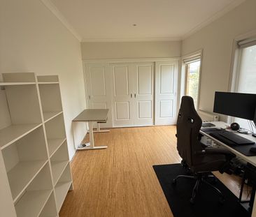 Noble Park - Photo 4