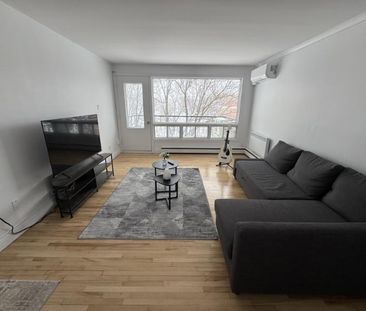 4 1/2 - Québec (Sainte-Foy) - 1 385 $/mois - Photo 1