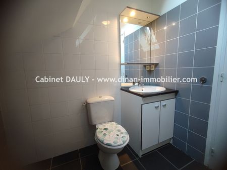 Location Appartement 3 pièces 68m² DINAN 22100 - Photo 3