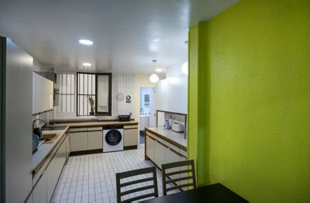 Calle de Sagasta, Madrid, Community of Madrid 28004 - Photo 2