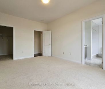 Townhouse For Lease | X8086244 - Photo 6