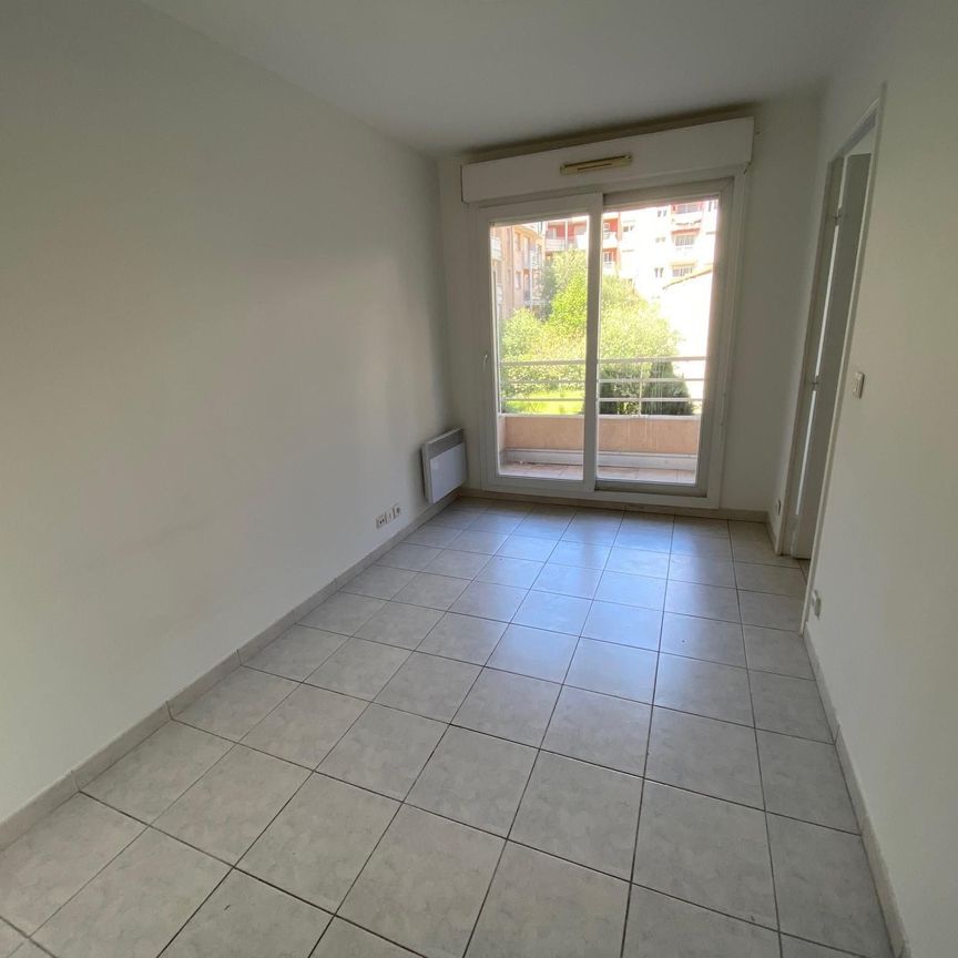Location Appartement 2 pièces 25m² NICE 06300 - Photo 1