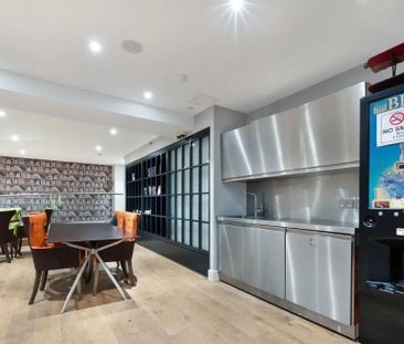 Room in a Shared Flat, Green Dragon House, CR0 - Photo 6