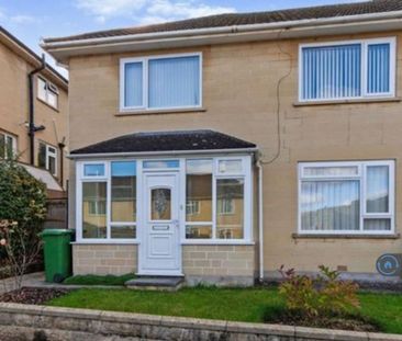 3 bedroom semi-detached house to rent - Photo 3