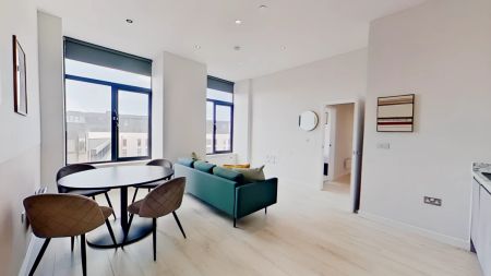 2 Bed 1 Bath - Photo 2