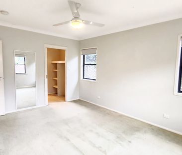 Perfect Home in Convenient Location - Photo 5