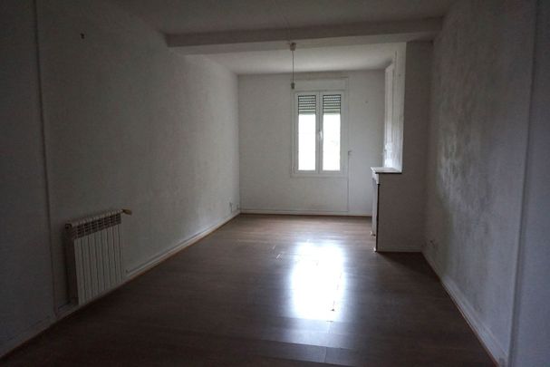 Location Maison 2 pièces 57m² PARON 89100 - Photo 1