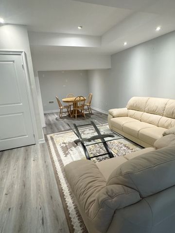 For Lease - 8 Speight Court Unit# Basement, Ajax, Ontario - Photo 2