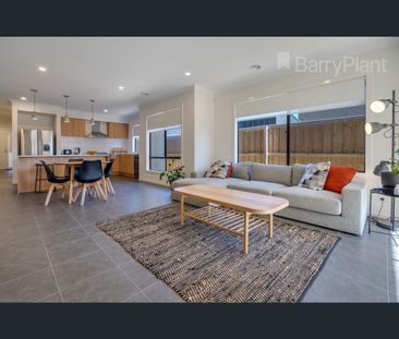 7 Portobello Way, Fraser Rise, Vic 3336 - Photo 1