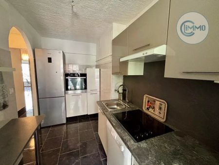 Location Appartement 3 pièces 55m² NICE 06000 - Photo 5