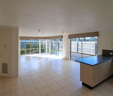 Fantastic Four Bedroom Family Home! - Photo 1