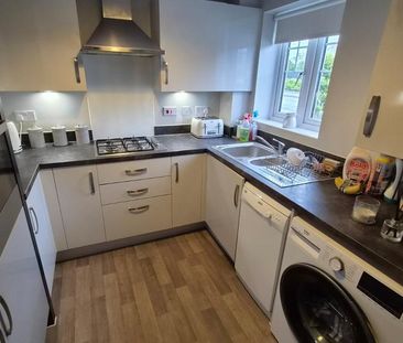 2 bedroom terraced house to rent - Photo 4