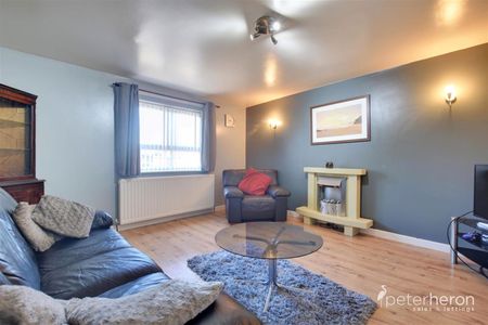 Carley Road, Southwick, Sunderland, Tyne & Wear, SR5 2RN - Photo 2