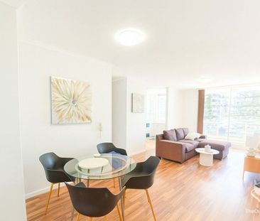 Beachside Apartment with Ocean Views â Book Your Inspection Today - Photo 4