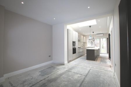 3 bedroom flat share to rent - Photo 4