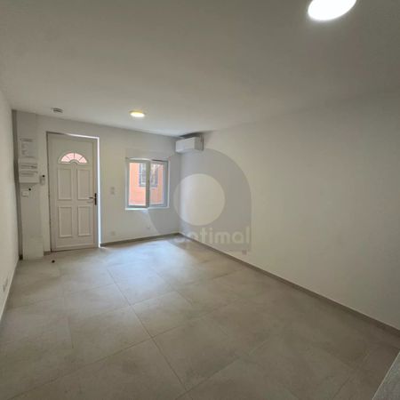 Location Appartement 1 pièce 18m² BEAUSOLEIL 06240 - Photo 4