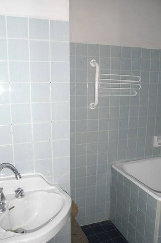 Location appartement studio 1 pièce 34 m² à Rodez (12000) - Photo 4