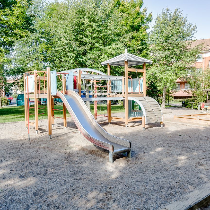 Gulsporregatan 5 A, Västerås - Photo 1