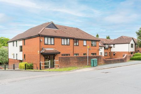 Eaton Avenue, High Wycombe - Photo 5