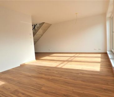 Hochwertige Maisonette-Wohnung mit Dachterrasse in Nördlingen - Foto 3