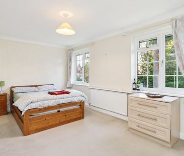 St. Georges Road, Weybridge, Surrey, KT13 - Photo 6