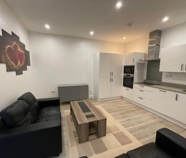 2 Bed Flat, Ash Tree Apartments, LS9 - Photo 2