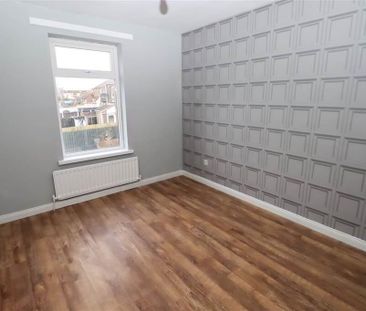 40 Abbot Gardens, Newtownards, BT23 8UL - Photo 2