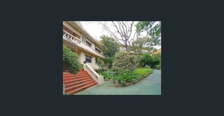 Light-Filled South Yarra Studio Overlooking the Yarra River - Photo 2