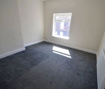 Greenway Road, Widnes, WA8 6HD - Photo 5