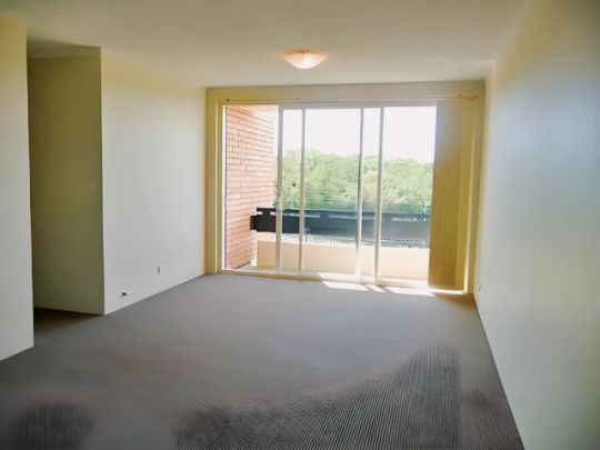 83 Broome Street, Sydney - Photo 1