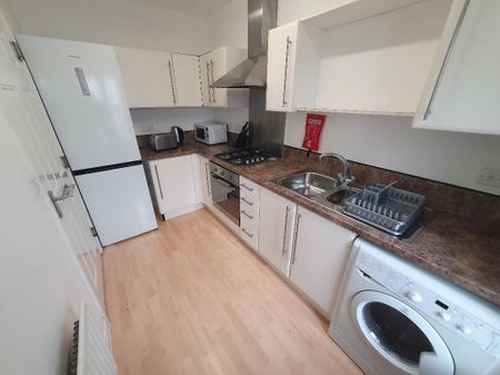 Pendennis Park,, Staple Hill, Bristol - Photo 5