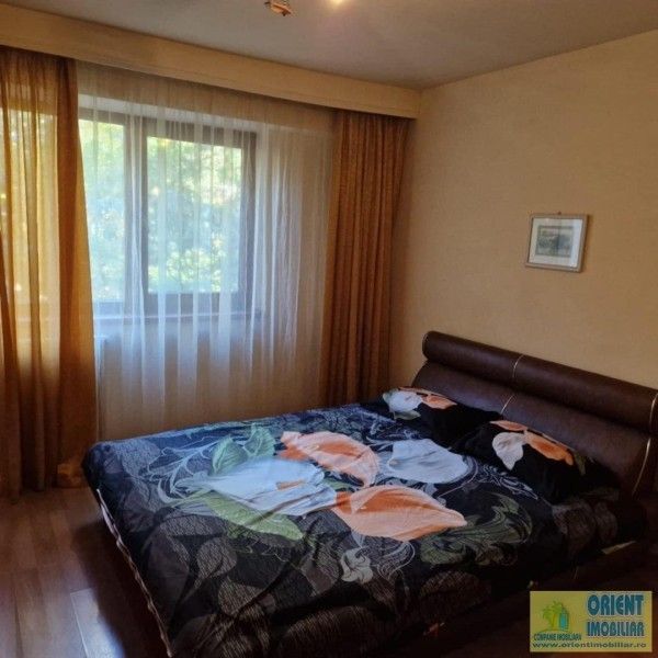 Apartament de inchiriat in Constanta, Tomis Nord - 3 camere, 70 mp - Fotografie 1
