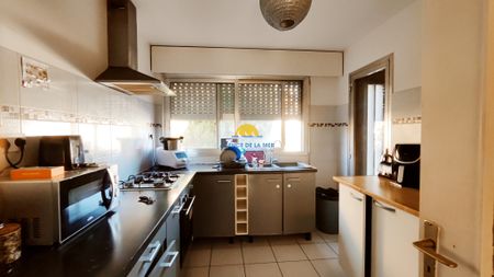 Location Appartement 3 pièces 56m² FREJUS 83600 - Photo 4