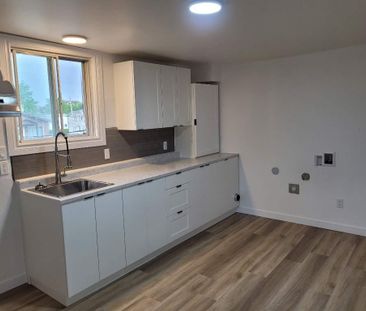 Grand logement 5½ spacieux et bien entretenu à louer – Blainville D... - Photo 2