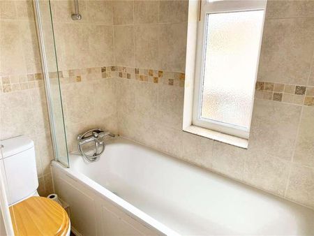 Worting Road, Basingstoke, Hampshire, RG22 - Photo 4